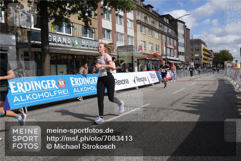 15.09.2024 - PSD Bank Halbmarathon Michael Strokosch http://msf.ph/oto/7083413 15.09.2024 12:29:36 Ziel 2093, 3055, 3091, 3334, 3385 meine-sportfotos.de
