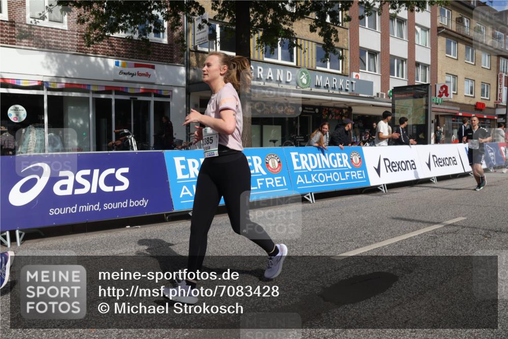15.09.2024 - PSD Bank Halbmarathon Michael Strokosch http://msf.ph/oto/7083428 15.09.2024 12:29:37 Ziel 2093, 3055, 3091, 3334, 3385 meine-sportfotos.de