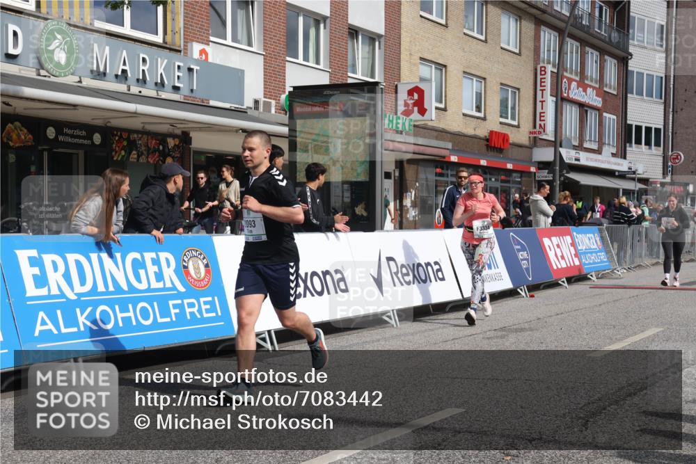 15.09.2024 - PSD Bank Halbmarathon Michael Strokosch http://msf.ph/oto/7083442 15.09.2024 12:29:38 Ziel 2093, 3055, 3091, 3270, 3334, 3385 meine-sportfotos.de