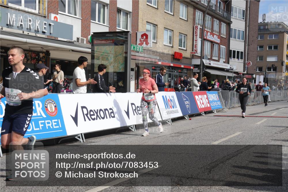 15.09.2024 - PSD Bank Halbmarathon Michael Strokosch http://msf.ph/oto/7083453 15.09.2024 12:29:39 Ziel 2093, 2291, 2454, 3055, 3091, 3270, 3334, 3385 meine-sportfotos.de