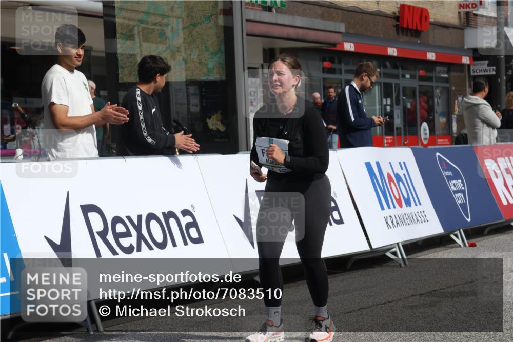 15.09.2024 - PSD Bank Halbmarathon Michael Strokosch http://msf.ph/oto/7083510 15.09.2024 12:29:43 Ziel 2093, 2291, 2454, 3055, 3091, 3270, 3334, 3362, 3385 meine-sportfotos.de