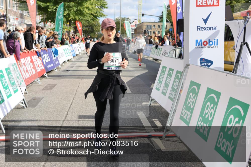15.09.2024 - PSD Bank Halbmarathon Strokosch-Dieckow http://msf.ph/oto/7083516 15.09.2024 12:35:49 Ziel 1504, 2207, 2286, 3071, 3178, 3300, 3329, 3468 meine-sportfotos.de