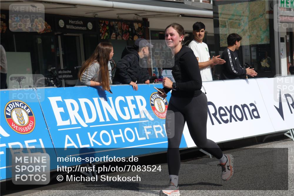 15.09.2024 - PSD Bank Halbmarathon Michael Strokosch http://msf.ph/oto/7083524 15.09.2024 12:29:44 Ziel 2093, 2291, 2454, 3091, 3270, 3334, 3362, 3385 meine-sportfotos.de