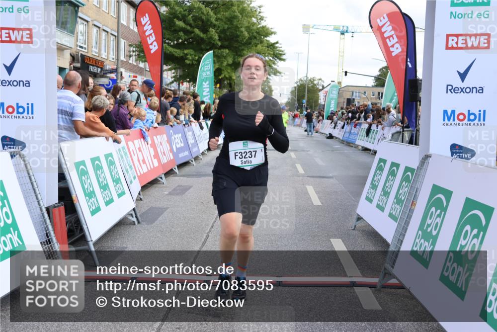 15.09.2024 - PSD Bank Halbmarathon Strokosch-Dieckow http://msf.ph/oto/7083595 15.09.2024 12:26:48 Ziel 2183, 2186, 3237, 3489 meine-sportfotos.de