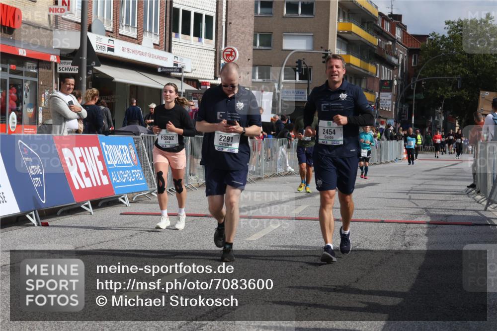 15.09.2024 - PSD Bank Halbmarathon Michael Strokosch http://msf.ph/oto/7083600 15.09.2024 12:29:49 Ziel 1390, 2291, 2454, 3091, 3270, 3334, 3362 meine-sportfotos.de