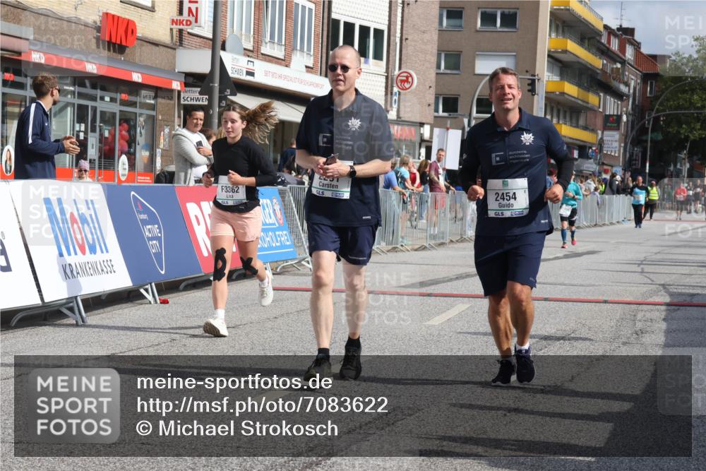 15.09.2024 - PSD Bank Halbmarathon Michael Strokosch http://msf.ph/oto/7083622 15.09.2024 12:29:49 Ziel 1390, 2291, 2454, 3091, 3270, 3334, 3362 meine-sportfotos.de