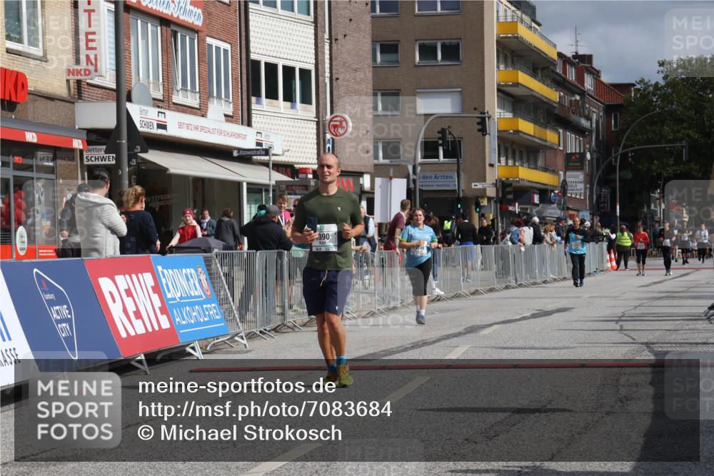 15.09.2024 - PSD Bank Halbmarathon Michael Strokosch http://msf.ph/oto/7083684 15.09.2024 12:29:54 Ziel 1390, 2291, 2454, 2889, 3270, 3349, 3362 meine-sportfotos.de
