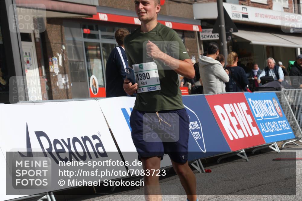 15.09.2024 - PSD Bank Halbmarathon Michael Strokosch http://msf.ph/oto/7083723 15.09.2024 12:29:58 Ziel 1390, 2291, 2454, 2889, 3270, 3349, 3362 meine-sportfotos.de