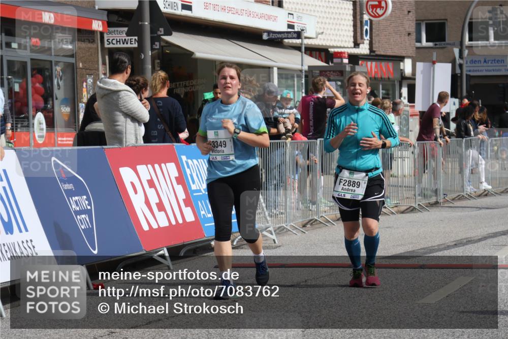 15.09.2024 - PSD Bank Halbmarathon Michael Strokosch http://msf.ph/oto/7083762 15.09.2024 12:30:01 Ziel 1390, 2889, 3349, 3362 meine-sportfotos.de