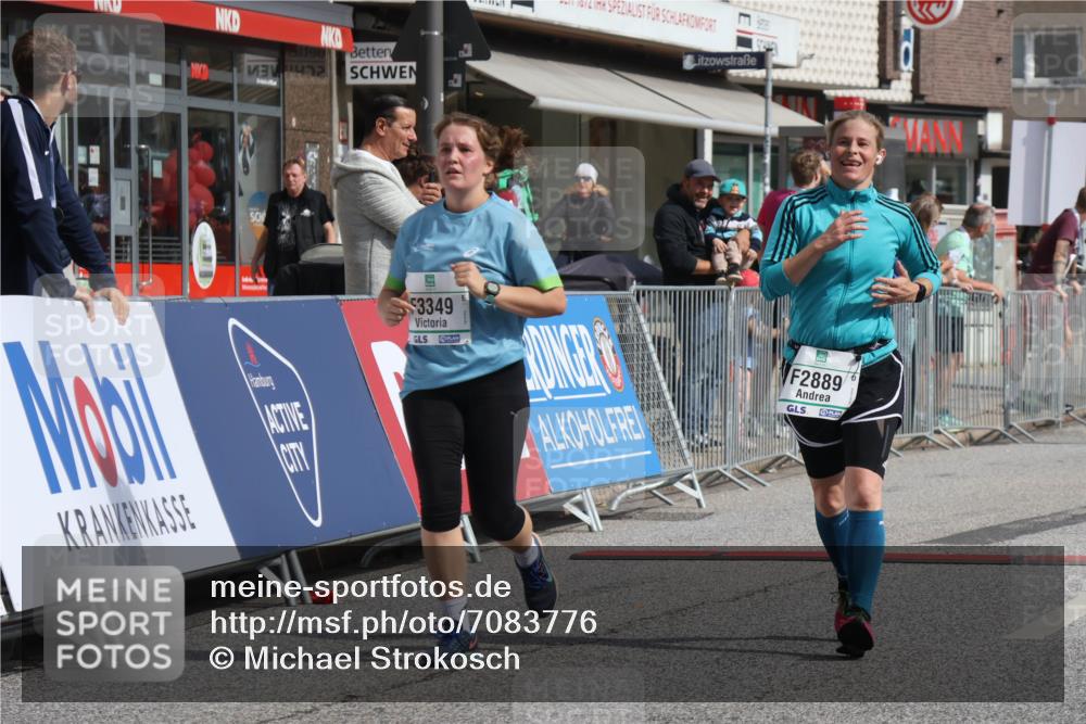 15.09.2024 - PSD Bank Halbmarathon Michael Strokosch http://msf.ph/oto/7083776 15.09.2024 12:30:02 Ziel 1390, 2111, 2889, 3349 meine-sportfotos.de