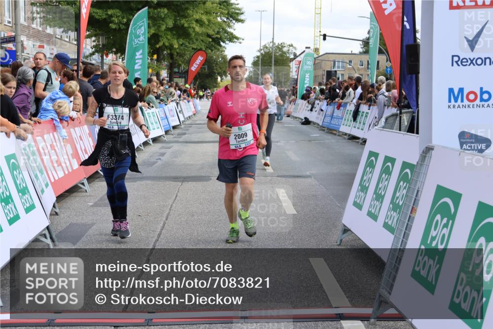 15.09.2024 - PSD Bank Halbmarathon Strokosch-Dieckow http://msf.ph/oto/7083821 15.09.2024 12:27:01 Ziel 2009, 2252, 3128, 3374 meine-sportfotos.de