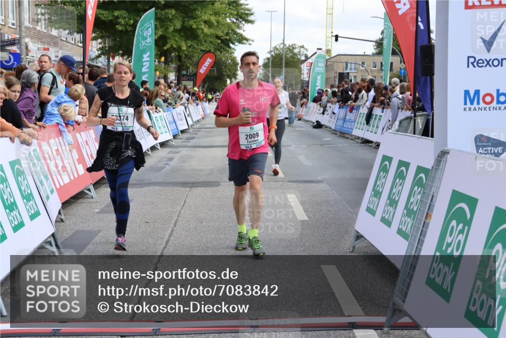 15.09.2024 - PSD Bank Halbmarathon Strokosch-Dieckow http://msf.ph/oto/7083842 15.09.2024 12:27:01 Ziel 2009, 2252, 3128, 3374 meine-sportfotos.de