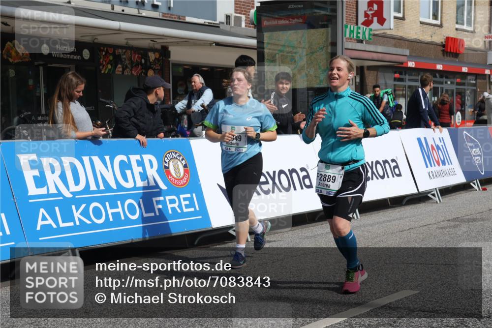 15.09.2024 - PSD Bank Halbmarathon Michael Strokosch http://msf.ph/oto/7083843 15.09.2024 12:30:05 Ziel 1390, 2111, 2889, 3349 meine-sportfotos.de