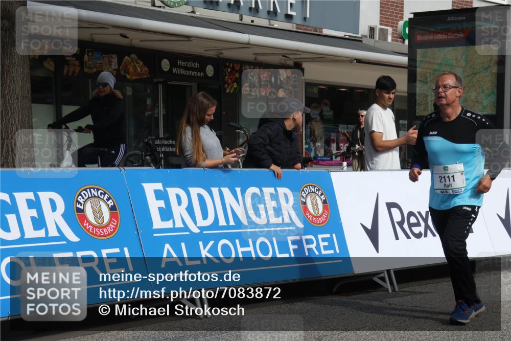 15.09.2024 - PSD Bank Halbmarathon Michael Strokosch http://msf.ph/oto/7083872 15.09.2024 12:30:13 Ziel 2111, 2251, 2299, 2889, 3206, 3276, 3349 meine-sportfotos.de
