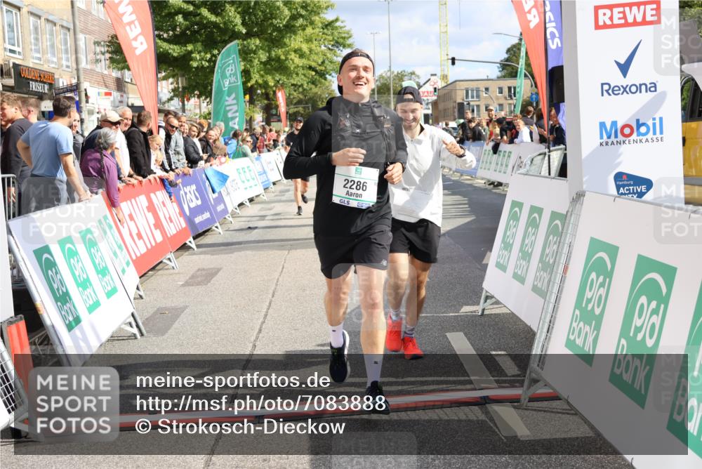15.09.2024 - PSD Bank Halbmarathon Strokosch-Dieckow http://msf.ph/oto/7083888 15.09.2024 12:35:54 Ziel 1504, 1895, 2257, 2286, 3071, 3178, 3329 meine-sportfotos.de