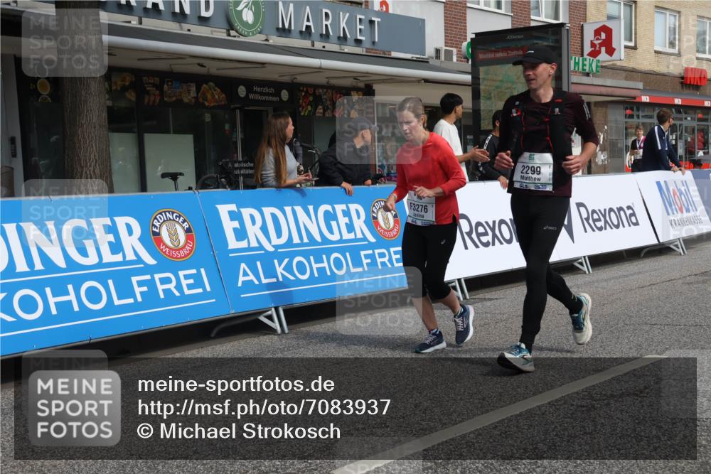 15.09.2024 - PSD Bank Halbmarathon Michael Strokosch http://msf.ph/oto/7083937 15.09.2024 12:30:18 Ziel 2111, 2251, 2299, 2447, 3206, 3261, 3276, 3346 meine-sportfotos.de