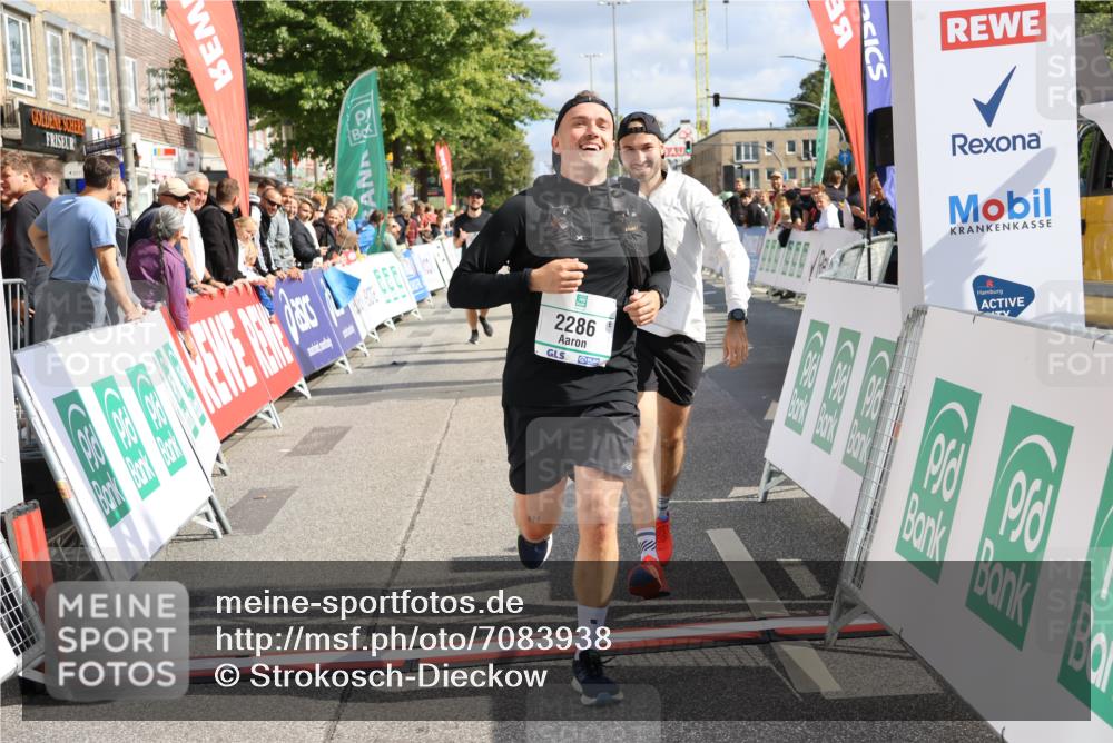 15.09.2024 - PSD Bank Halbmarathon Strokosch-Dieckow http://msf.ph/oto/7083938 15.09.2024 12:35:54 Ziel 1504, 1895, 2257, 2286, 3071, 3178, 3329 meine-sportfotos.de