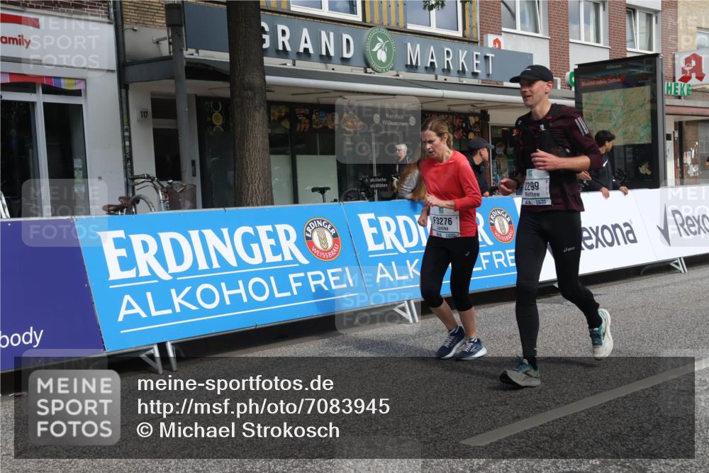 15.09.2024 - PSD Bank Halbmarathon Michael Strokosch http://msf.ph/oto/7083945 15.09.2024 12:30:18 Ziel 2111, 2251, 2299, 2447, 3206, 3261, 3276, 3346 meine-sportfotos.de