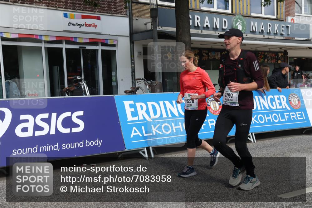 15.09.2024 - PSD Bank Halbmarathon Michael Strokosch http://msf.ph/oto/7083958 15.09.2024 12:30:19 Ziel 2111, 2251, 2299, 2447, 3206, 3261, 3276, 3346 meine-sportfotos.de