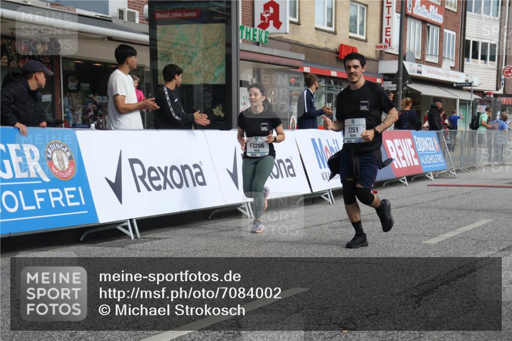 15.09.2024 - PSD Bank Halbmarathon Michael Strokosch http://msf.ph/oto/7084002 15.09.2024 12:30:23 Ziel 2251, 2299, 2447, 3206, 3261, 3276, 3346 meine-sportfotos.de