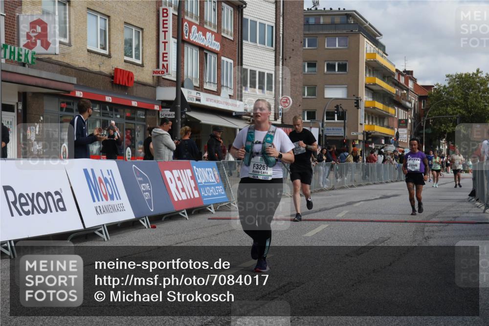 15.09.2024 - PSD Bank Halbmarathon Michael Strokosch http://msf.ph/oto/7084017 15.09.2024 12:30:24 Ziel 2251, 2299, 2447, 3206, 3261, 3276, 3346 meine-sportfotos.de