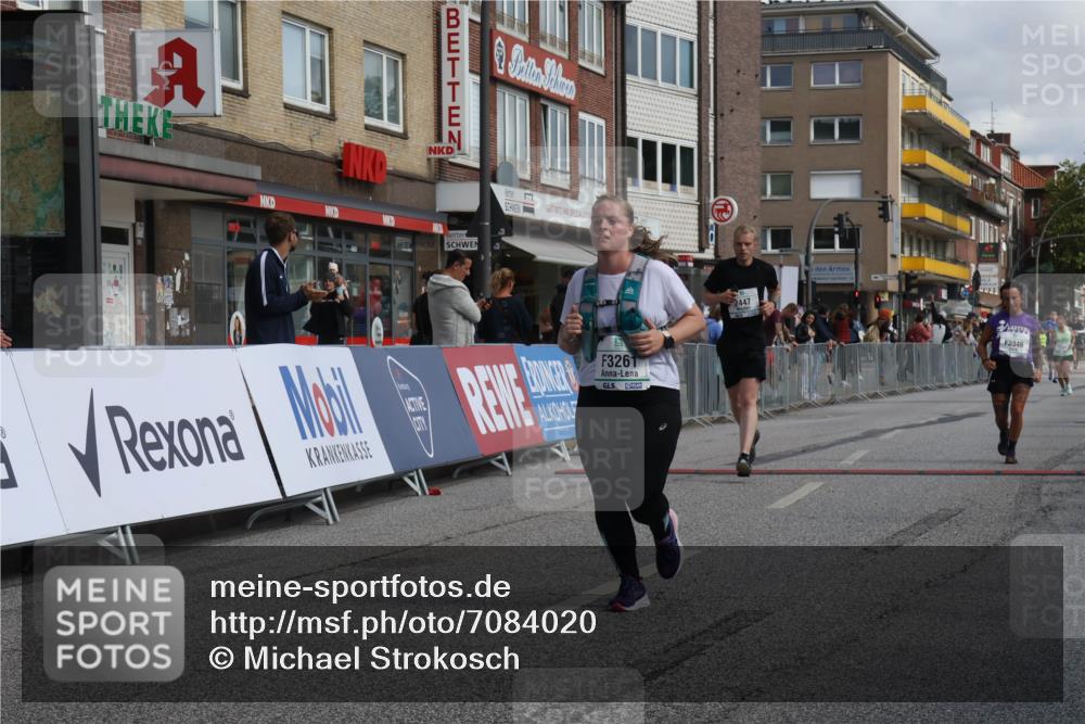 15.09.2024 - PSD Bank Halbmarathon Michael Strokosch http://msf.ph/oto/7084020 15.09.2024 12:30:24 Ziel 2251, 2299, 2447, 3206, 3261, 3276, 3346 meine-sportfotos.de