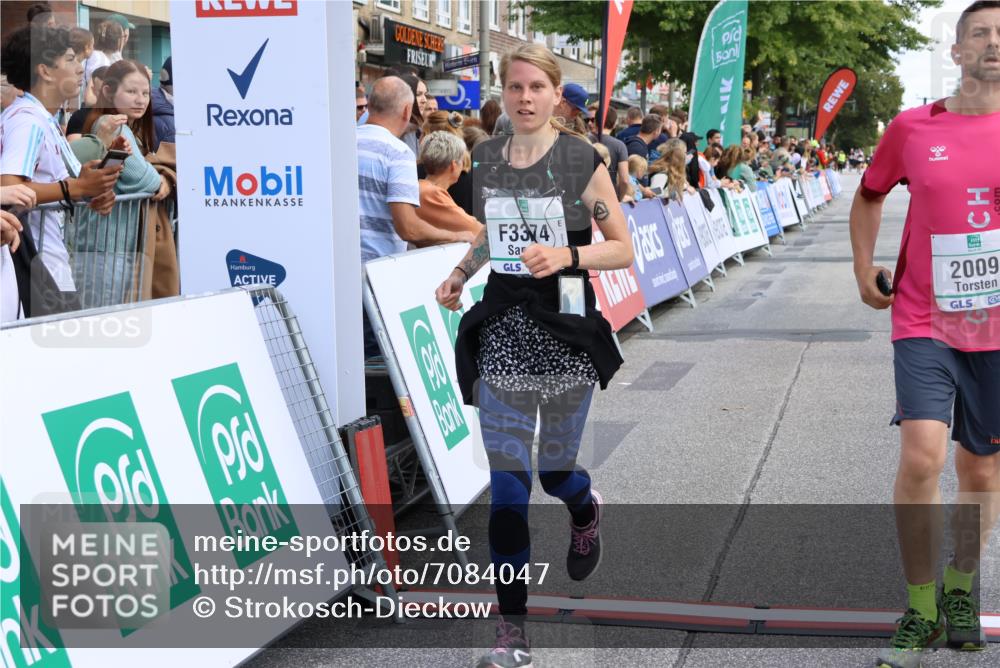 15.09.2024 - PSD Bank Halbmarathon Strokosch-Dieckow http://msf.ph/oto/7084047 15.09.2024 12:27:02 Ziel 2009, 2252, 3128, 3374 meine-sportfotos.de