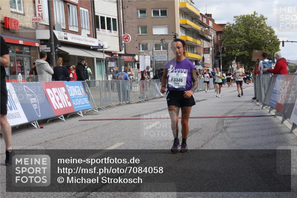 15.09.2024 - PSD Bank Halbmarathon Michael Strokosch http://msf.ph/oto/7084058 15.09.2024 12:30:28 Ziel 2251, 2447, 3206, 3261, 3346 meine-sportfotos.de