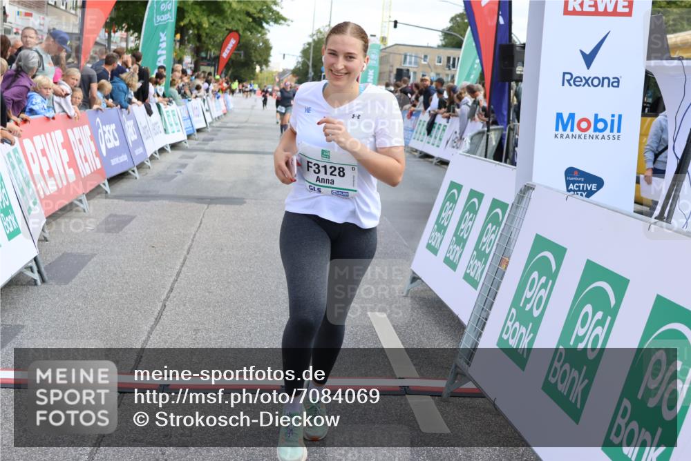 15.09.2024 - PSD Bank Halbmarathon Strokosch-Dieckow http://msf.ph/oto/7084069 15.09.2024 12:27:05 Ziel 2009, 2252, 3128, 3374 meine-sportfotos.de