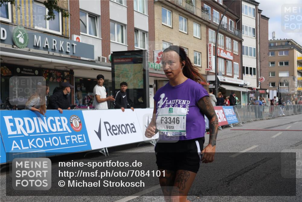 15.09.2024 - PSD Bank Halbmarathon Michael Strokosch http://msf.ph/oto/7084101 15.09.2024 12:30:30 Ziel 2251, 2347, 2447, 3206, 3261, 3346, 3352 meine-sportfotos.de