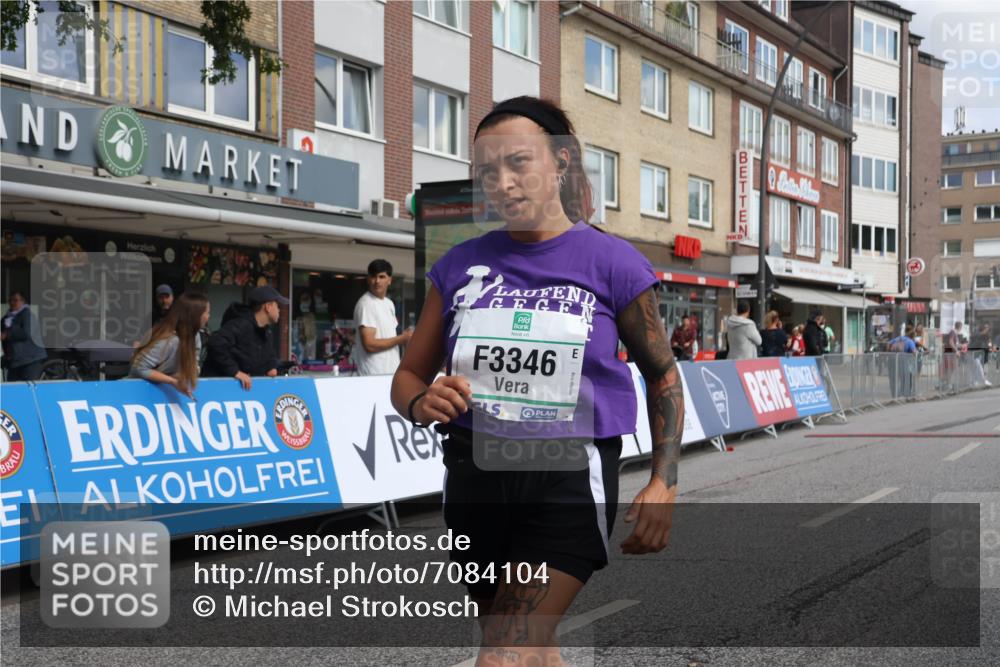 15.09.2024 - PSD Bank Halbmarathon Michael Strokosch http://msf.ph/oto/7084104 15.09.2024 12:30:30 Ziel 2251, 2347, 2447, 3206, 3261, 3346, 3352 meine-sportfotos.de