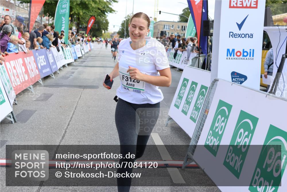 15.09.2024 - PSD Bank Halbmarathon Strokosch-Dieckow http://msf.ph/oto/7084120 15.09.2024 12:27:05 Ziel 2009, 2252, 3128, 3374 meine-sportfotos.de