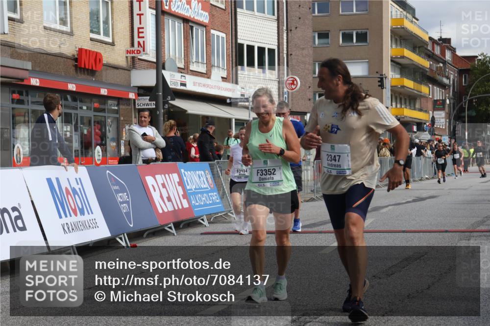 15.09.2024 - PSD Bank Halbmarathon Michael Strokosch http://msf.ph/oto/7084137 15.09.2024 12:30:39 Ziel 2152, 2347, 3134, 3352 meine-sportfotos.de