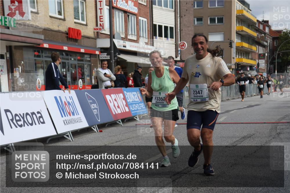 15.09.2024 - PSD Bank Halbmarathon Michael Strokosch http://msf.ph/oto/7084141 15.09.2024 12:30:40 Ziel 2152, 2347, 3134, 3352 meine-sportfotos.de
