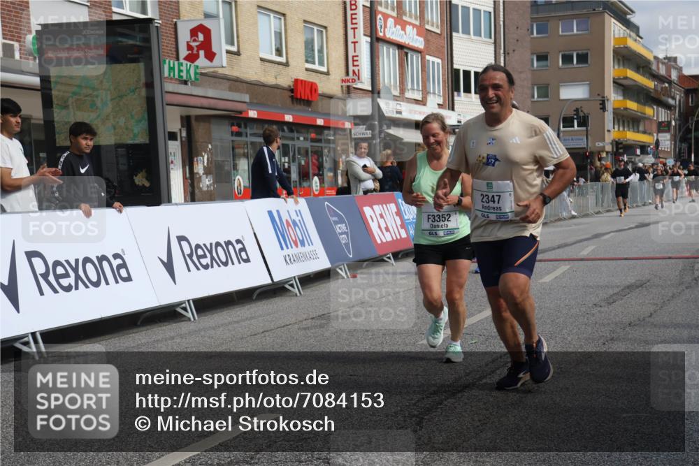 15.09.2024 - PSD Bank Halbmarathon Michael Strokosch http://msf.ph/oto/7084153 15.09.2024 12:30:40 Ziel 2152, 2347, 3134, 3352 meine-sportfotos.de