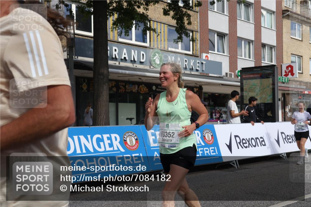 15.09.2024 - PSD Bank Halbmarathon Michael Strokosch http://msf.ph/oto/7084182 15.09.2024 12:30:42 Ziel 2152, 2347, 3134, 3352 meine-sportfotos.de