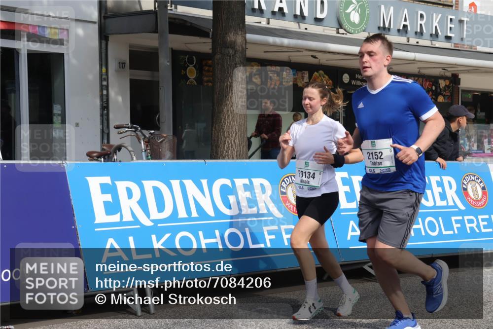15.09.2024 - PSD Bank Halbmarathon Michael Strokosch http://msf.ph/oto/7084206 15.09.2024 12:30:44 Ziel 2152, 2261, 2347, 3134, 3312, 3352 meine-sportfotos.de