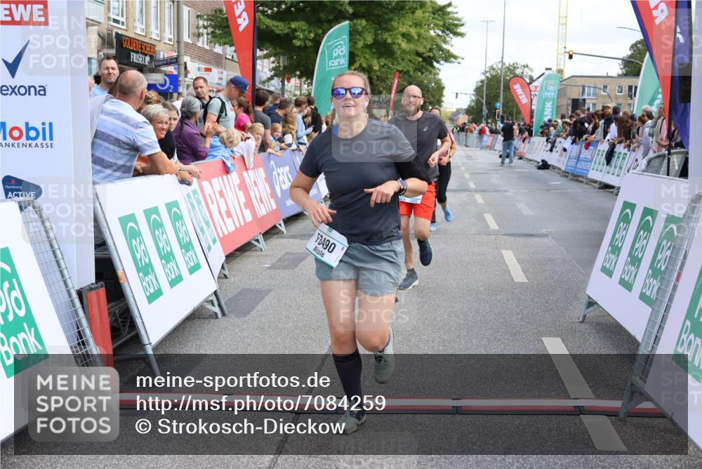 15.09.2024 - PSD Bank Halbmarathon Strokosch-Dieckow http://msf.ph/oto/7084259 15.09.2024 12:27:16 Ziel 2113, 3128, 3249, 3490 meine-sportfotos.de