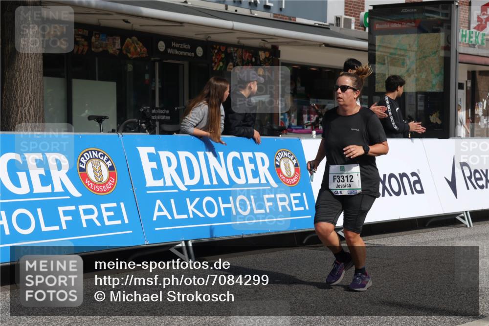 15.09.2024 - PSD Bank Halbmarathon Michael Strokosch http://msf.ph/oto/7084299 15.09.2024 12:30:55 Ziel 2259, 2261, 3211, 3279, 3312, 3414, 3416, 3542 meine-sportfotos.de