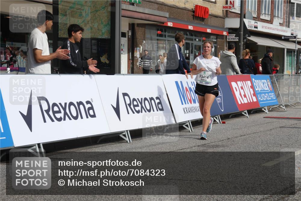 15.09.2024 - PSD Bank Halbmarathon Michael Strokosch http://msf.ph/oto/7084323 15.09.2024 12:30:57 Ziel 2259, 2261, 2858, 3211, 3279, 3312, 3414, 3416, 3542 meine-sportfotos.de