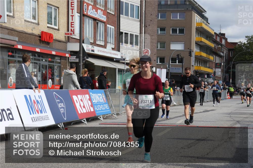 15.09.2024 - PSD Bank Halbmarathon Michael Strokosch http://msf.ph/oto/7084355 15.09.2024 12:30:59 Ziel 2259, 2261, 2858, 3211, 3279, 3312, 3414, 3416, 3542 meine-sportfotos.de