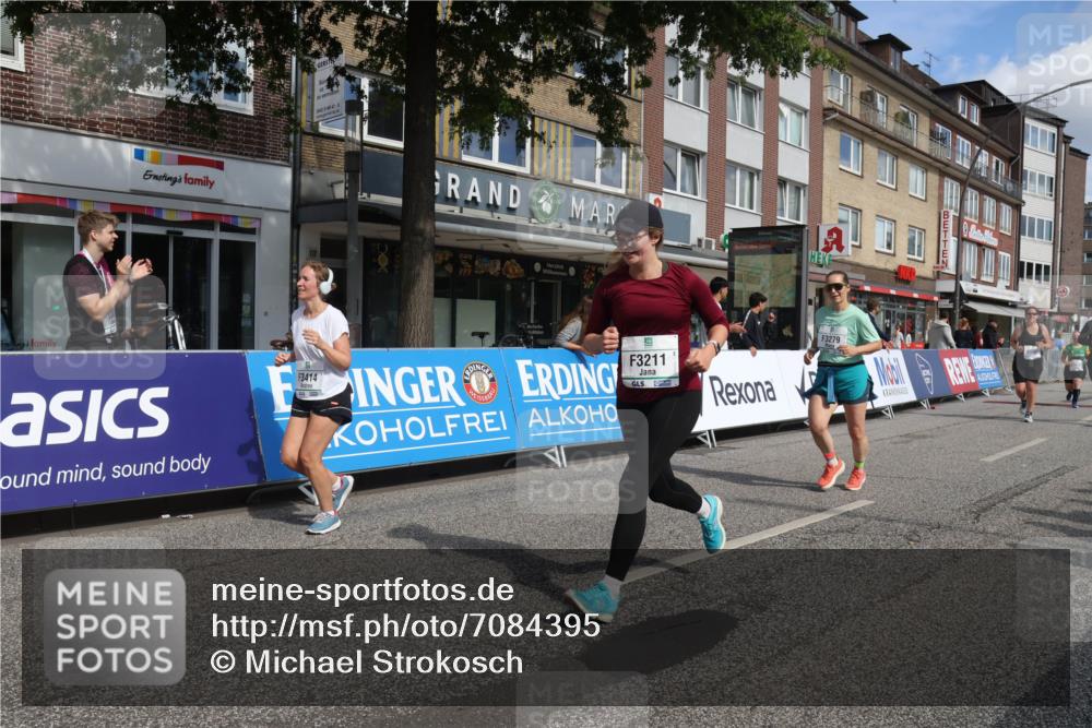 15.09.2024 - PSD Bank Halbmarathon Michael Strokosch http://msf.ph/oto/7084395 15.09.2024 12:31:01 Ziel 2259, 2261, 2858, 3089, 3211, 3279, 3312, 3414, 3416, 3542 meine-sportfotos.de