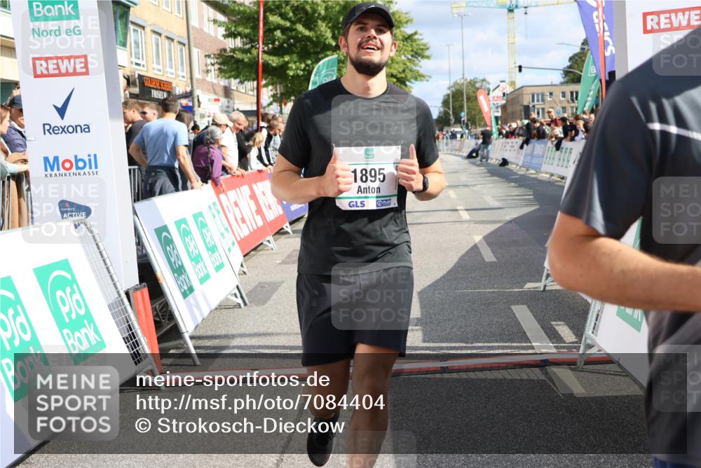 15.09.2024 - PSD Bank Halbmarathon Strokosch-Dieckow http://msf.ph/oto/7084404 15.09.2024 12:36:01 Ziel 1504, 1895, 2257, 2286 meine-sportfotos.de