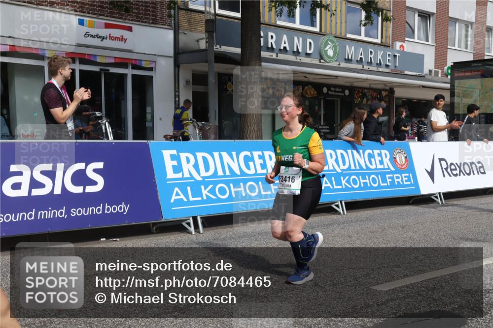 15.09.2024 - PSD Bank Halbmarathon Michael Strokosch http://msf.ph/oto/7084465 15.09.2024 12:31:06 Ziel 1948, 1961, 2259, 2858, 3089, 3211, 3279, 3414, 3416, 3486, 3542 meine-sportfotos.de