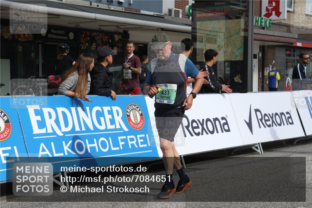 15.09.2024 - PSD Bank Halbmarathon Michael Strokosch http://msf.ph/oto/7084651 15.09.2024 12:31:20 Ziel 1866, 1948, 1961, 2068, 2887, 3089, 3309, 3486 meine-sportfotos.de