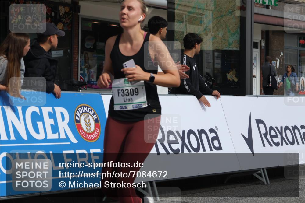 15.09.2024 - PSD Bank Halbmarathon Michael Strokosch http://msf.ph/oto/7084672 15.09.2024 12:31:22 Ziel 1866, 1948, 1961, 2068, 2887, 3309, 3486 meine-sportfotos.de