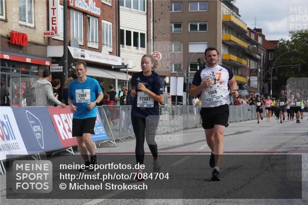 15.09.2024 - PSD Bank Halbmarathon Michael Strokosch http://msf.ph/oto/7084704 15.09.2024 12:31:27 Ziel 1866, 2068, 2887, 3309 meine-sportfotos.de