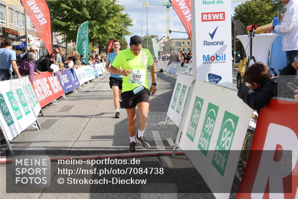 15.09.2024 - PSD Bank Halbmarathon Strokosch-Dieckow http://msf.ph/oto/7084738 15.09.2024 12:36:31 Ziel 2302, 2380 meine-sportfotos.de