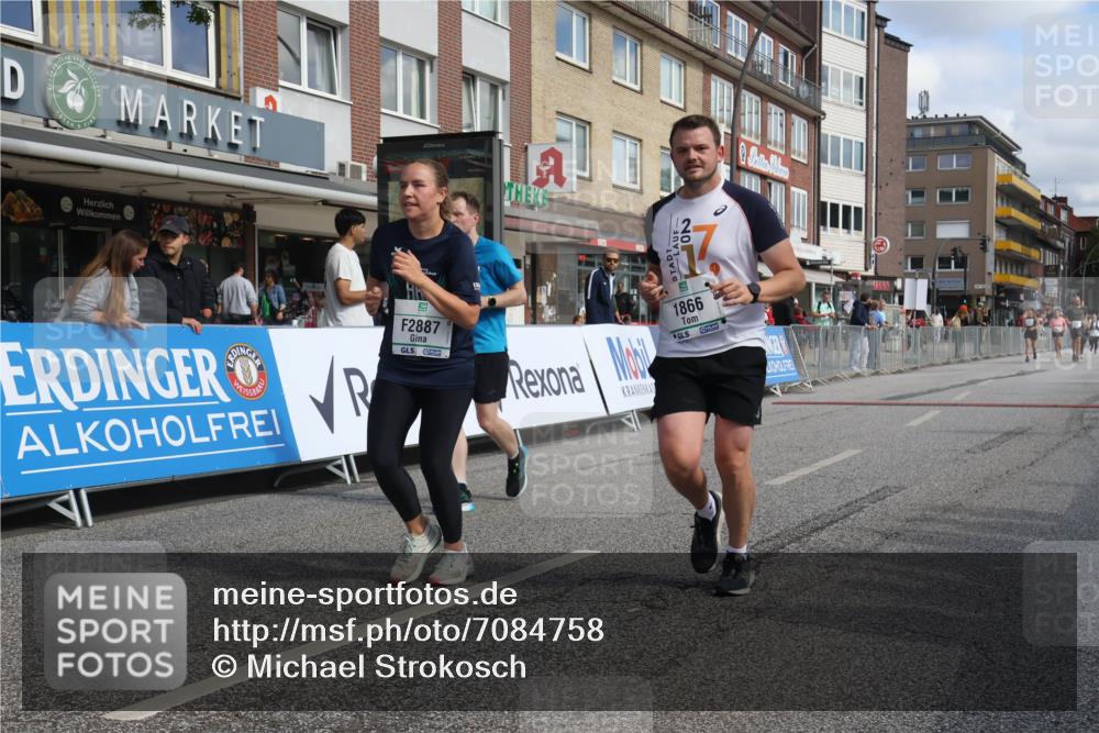 15.09.2024 - PSD Bank Halbmarathon Michael Strokosch http://msf.ph/oto/7084758 15.09.2024 12:31:29 Ziel 1866, 2068, 2887, 3309 meine-sportfotos.de