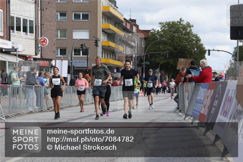 15.09.2024 - PSD Bank Halbmarathon Michael Strokosch http://msf.ph/oto/7084782 15.09.2024 12:31:37 Ziel 1866, 2068, 2192, 2352, 2358, 2423, 2887, 3014, 3207, 3356, 3541 meine-sportfotos.de